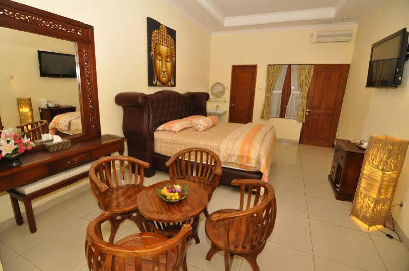 Omah Semar Homestay Yogyakarta Luaran gambar